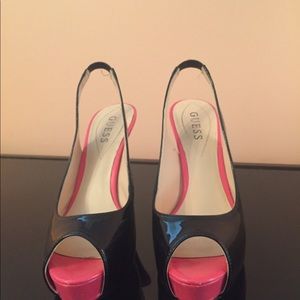 GUESS pump heels